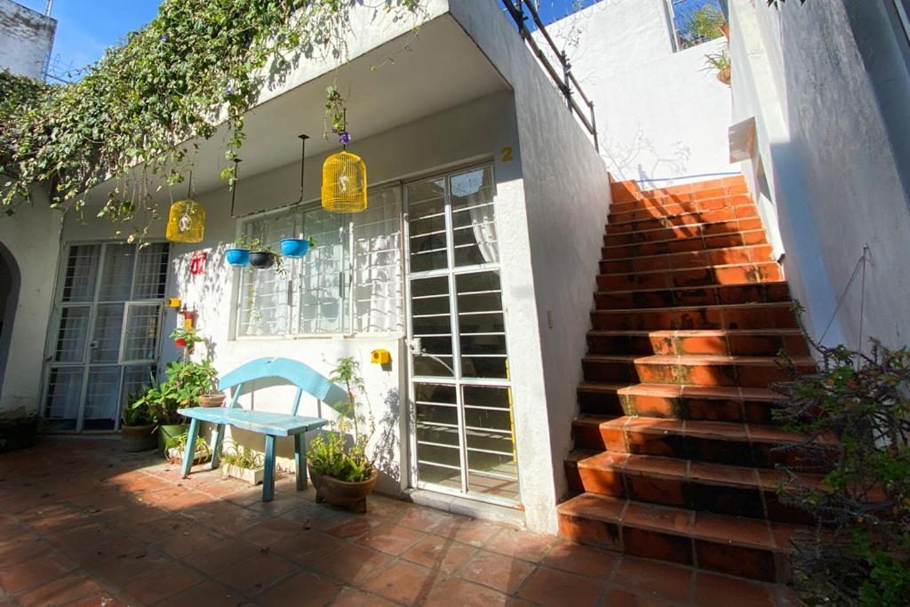 Casa Canario Hostel Гвадалахара Екстер'єр фото